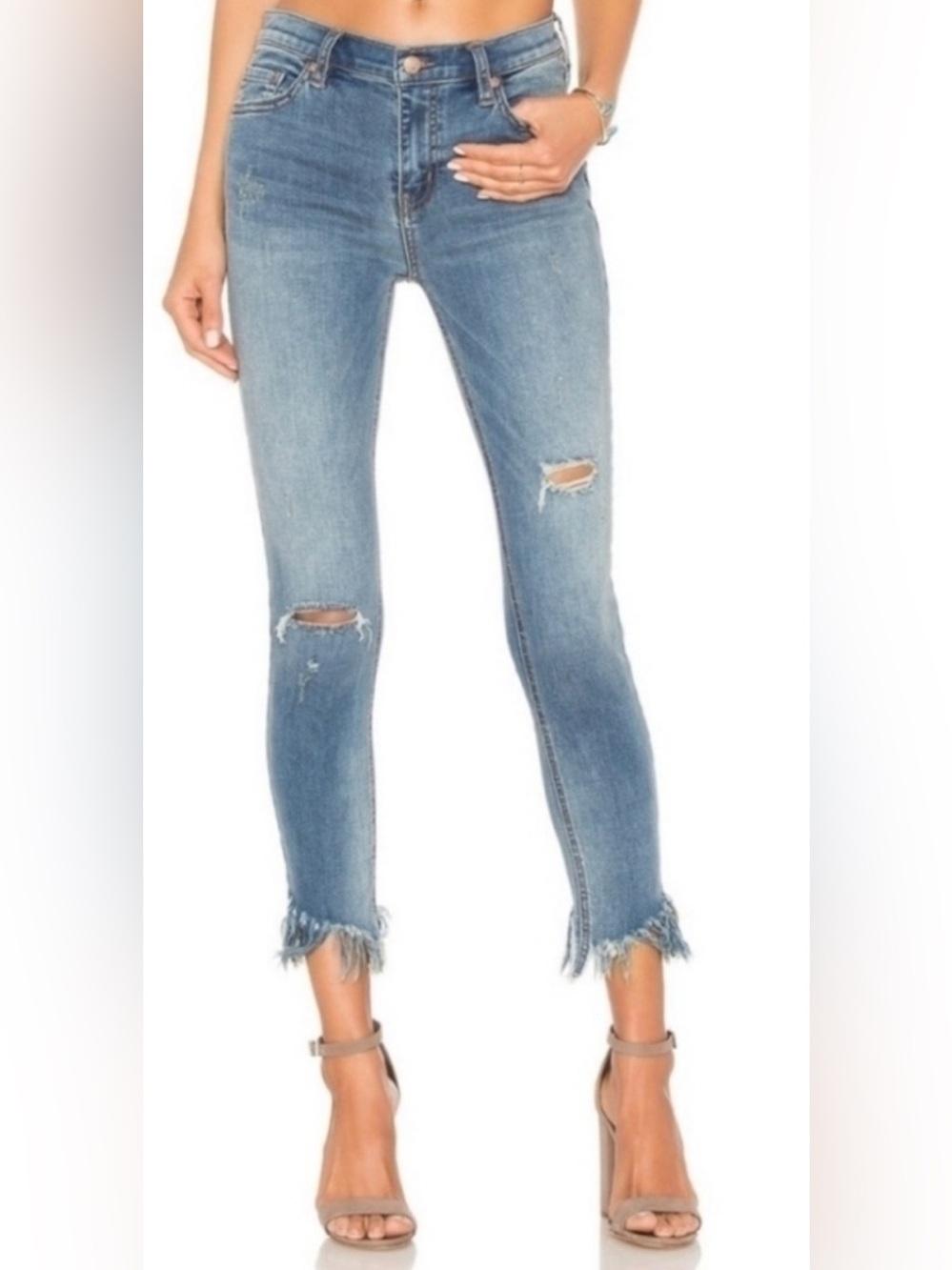 NWOT - Free People Great Heights Frayed Cropped Skinny Jeans in Blue - Size 28